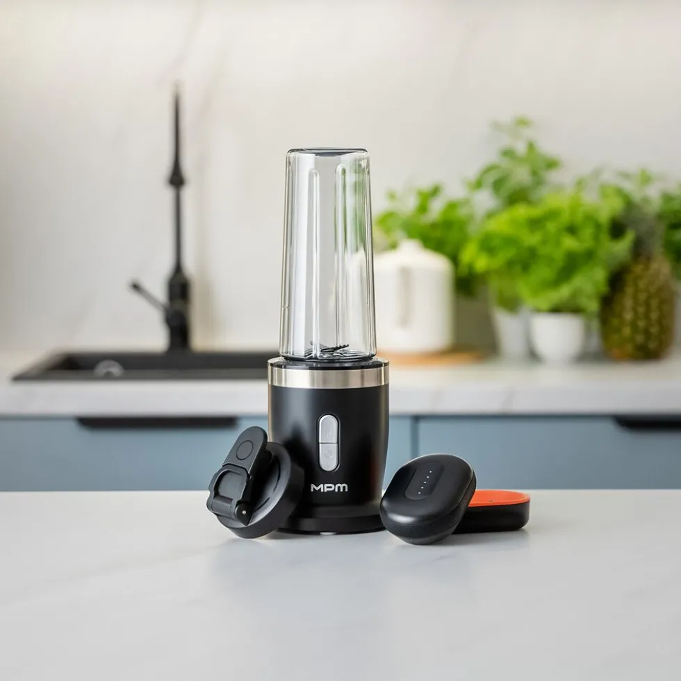 Akumulatorowy blender fitness MPM GoFree CMBL-02, czarny