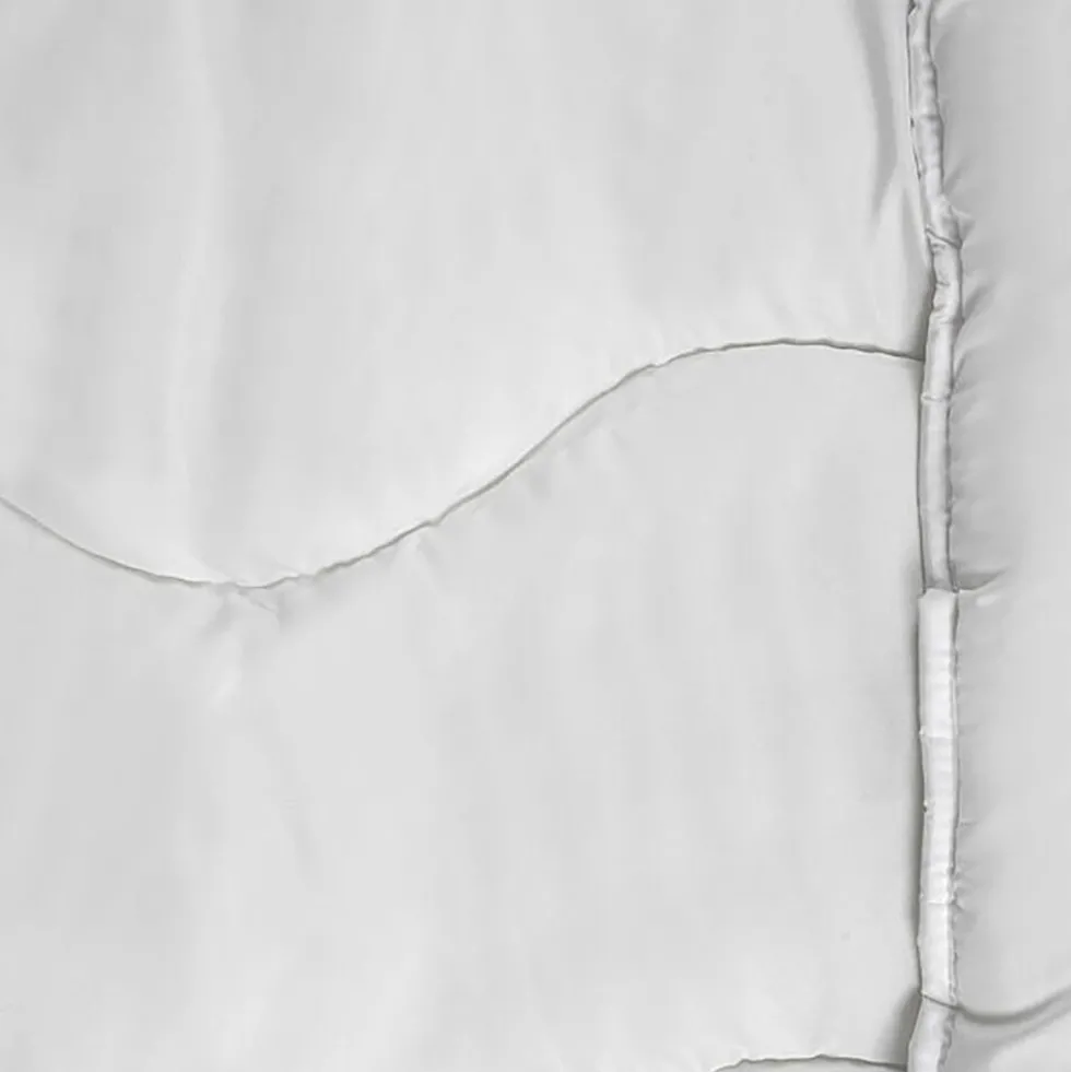 Kołdra 200 x 200 cm Sandby, biała mikrofibra