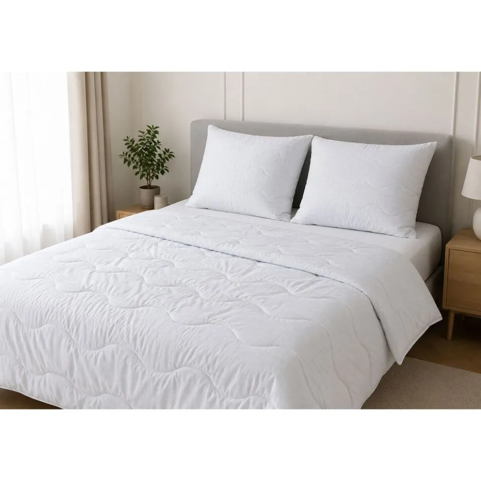 Kołdra 220 x 200 cm Smukee Home Stresness, biała