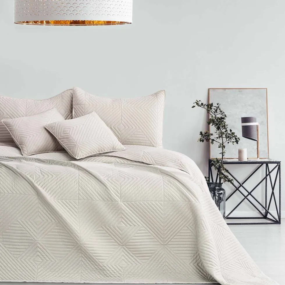 Narzuta na łóżko dwustronna 200 x 220 cm Restilo Softa, kremowa