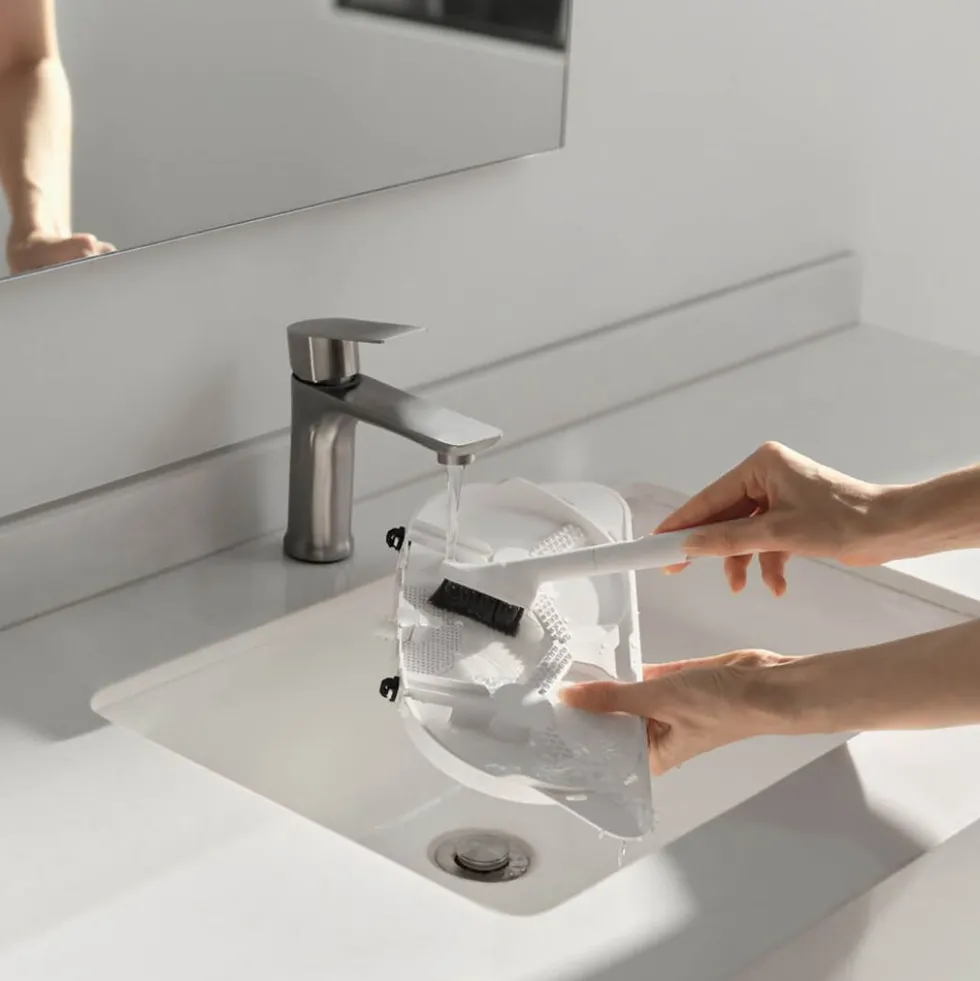 Robot sprzątający Dreame L10S Ultra Gen 2, z funkcją mopowania i automatyczną stacją, 10 kPa