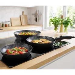 Zestaw patelni aluminiowych MG Home Clever Kitchen, 3 elementy, odpinana rączka
